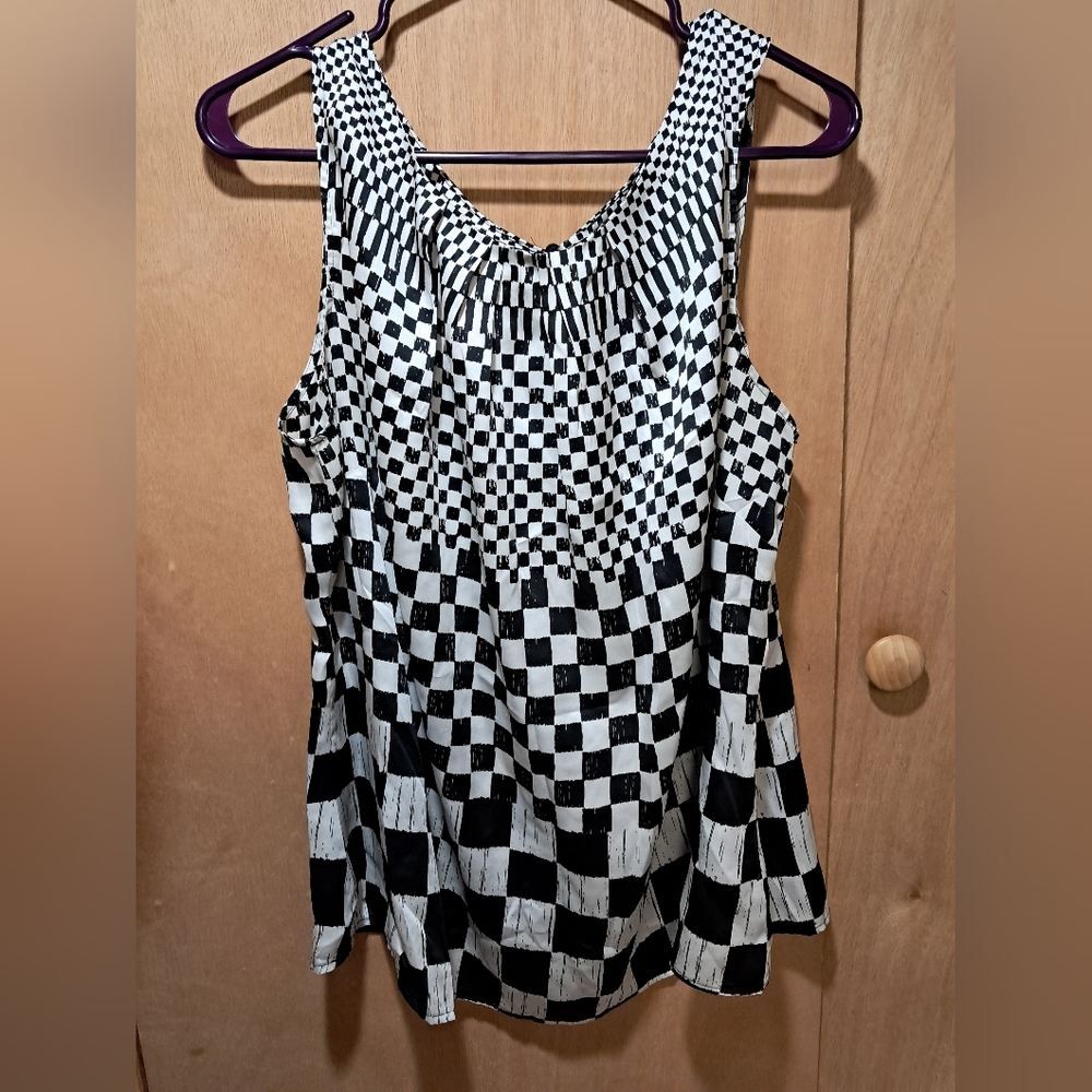 Black and White Checkered Sleeveless Top